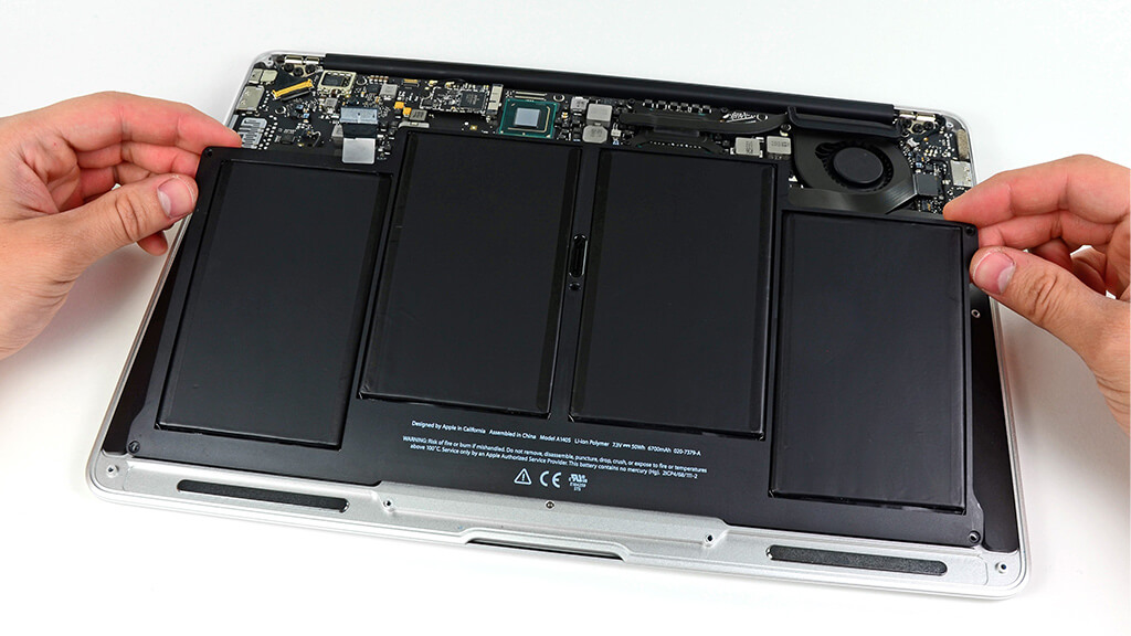 apple macbook battery uk